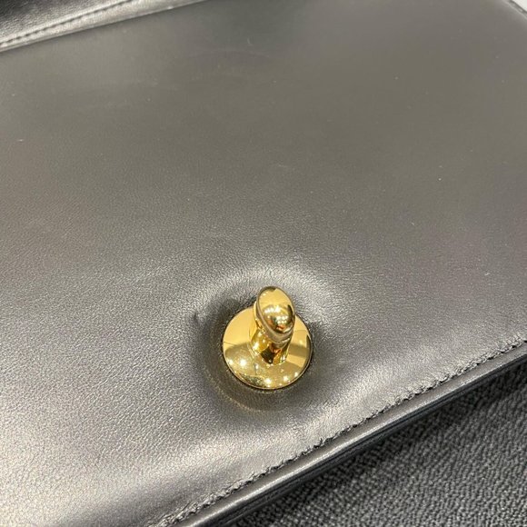 CHANEL Vintage Full Flap WOC Gold Hardware Black Lamp Leather - Picture 11 of 16